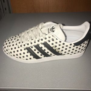 Zapatillas adidas Originals Gazelle zapatillas talla 6 poshmark Polka Dot Zapatillas adidas Originals Gazelle zapatillas talla 6 poshmark Polka Dot